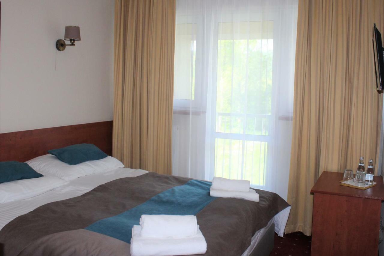Hotel Bialy Wałbrzych Exterior foto