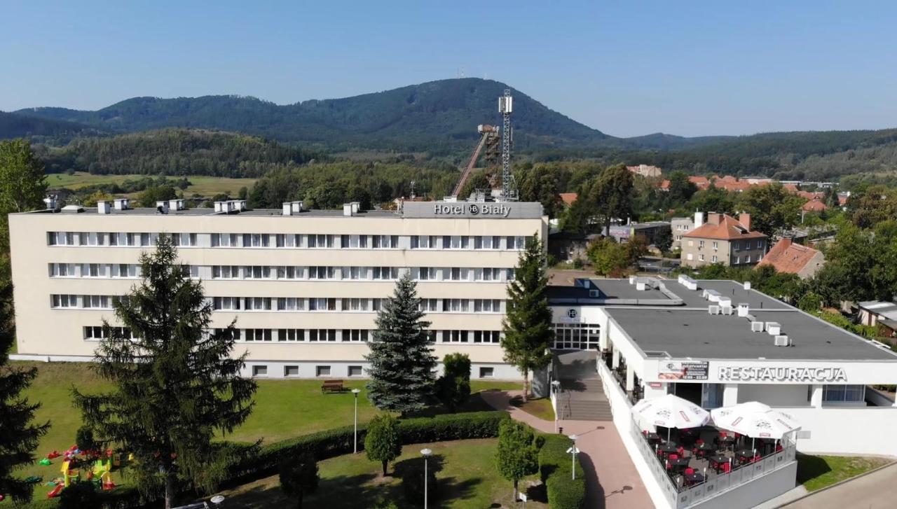 Hotel Bialy Wałbrzych Exterior foto